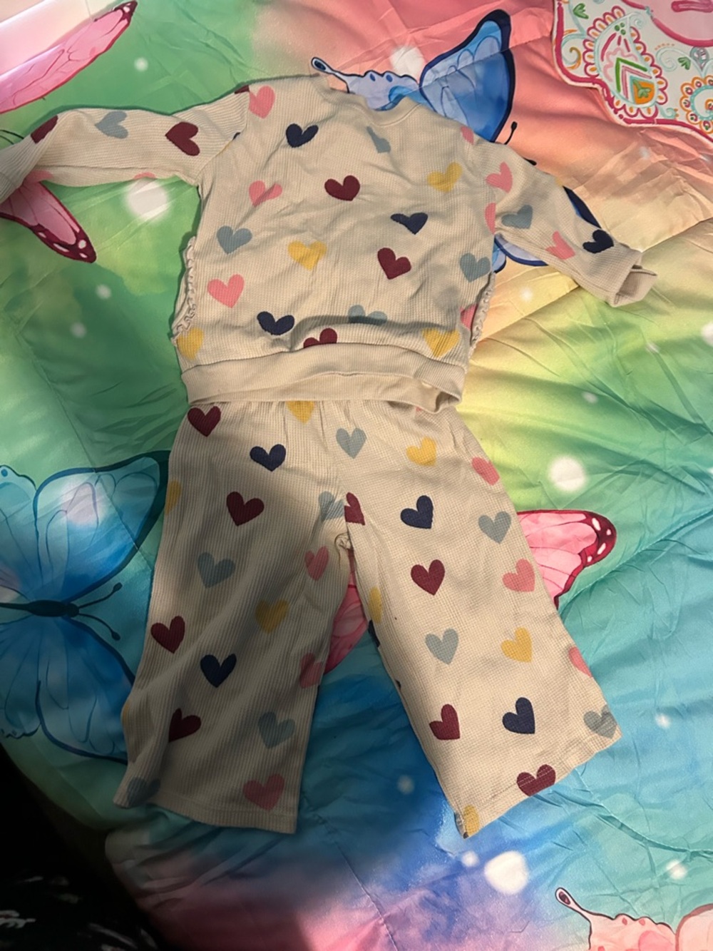 Kids Cream Heart-Print Pajama Set - Soft Ribbed Sleepwear